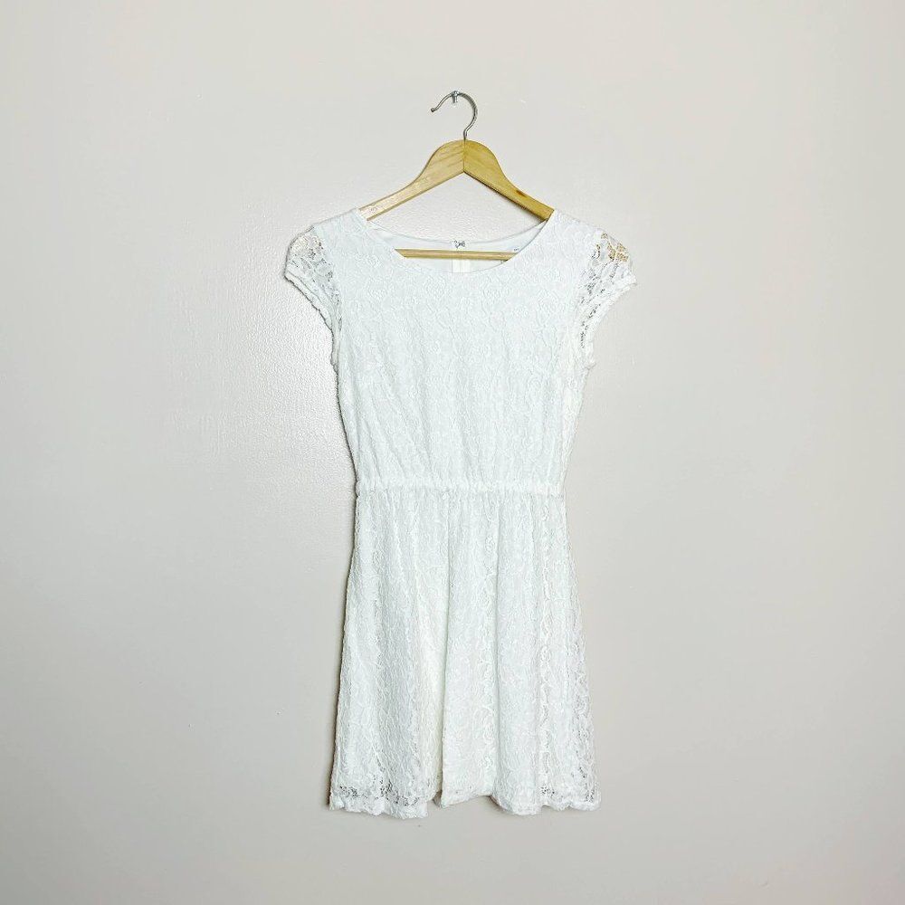 CLEAROUT! White GAP Factory Lace Dress Size 0 VGUC
